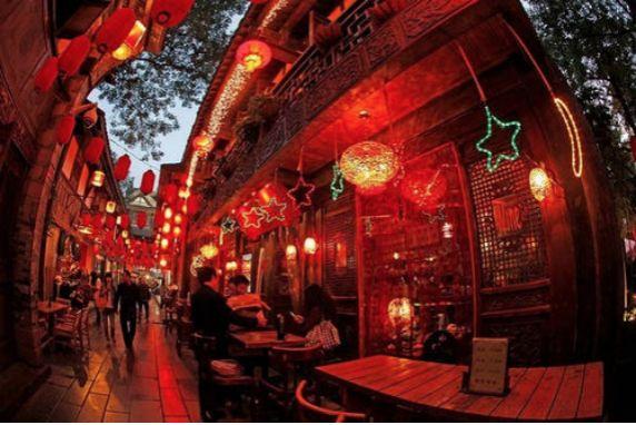 走上人生巅峰?得先搞定她