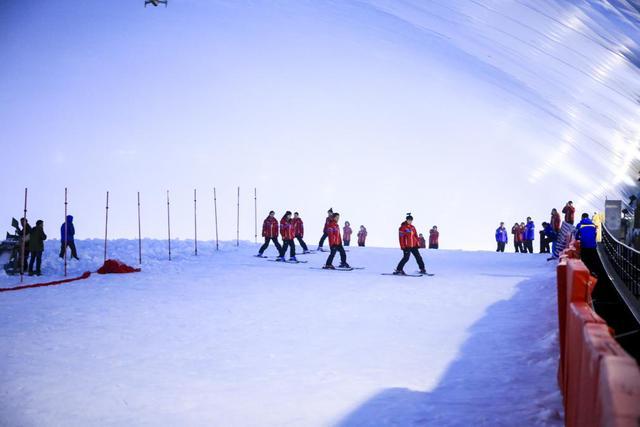 8月1日温州市区奇特冰雪乐园等你来体验“冰火两重天”