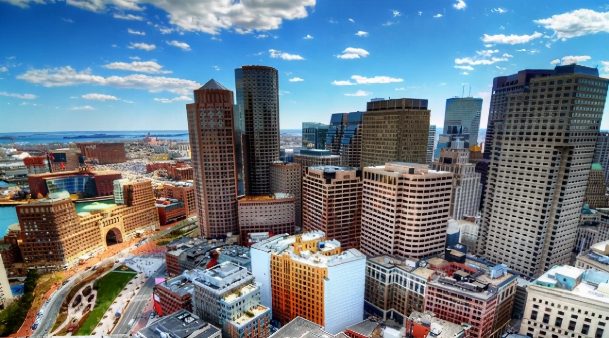 曹德旺说房子不过是一堆钢筋水泥，遭专家怒怼