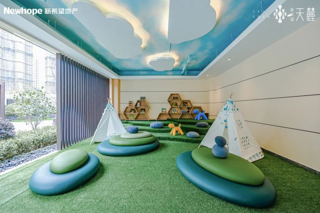 业主直呼“超值”!架空层解锁全龄需求,实景示范区惊艳全城!_中金在线财经号
