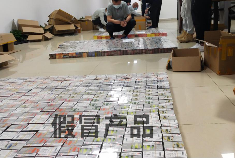 悦刻打假再添战果 协助深圳警方捣毁华强北一售假窝点