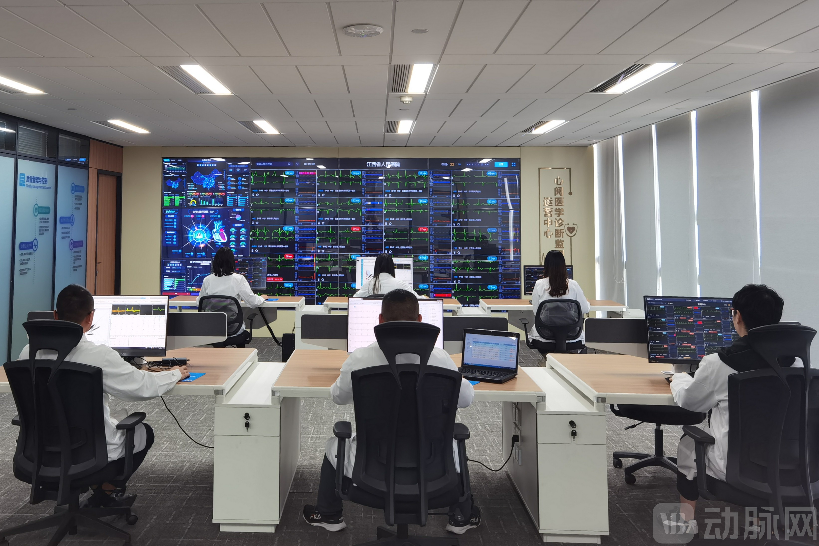微信图片_20251112155603_90_2360.jpg