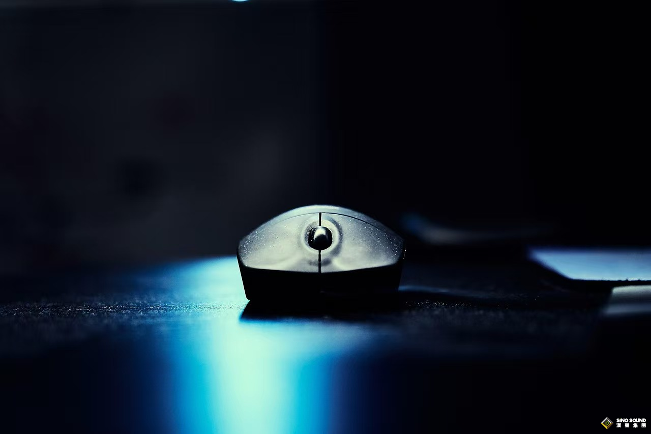 伦敦金行情软件与股票的一样吗？