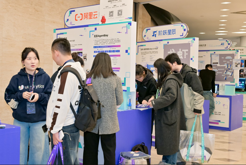 get?code=ZTg1YmJkMzMyNGJiNjI1N2QyZmVhNDJlNjRkNDEzYzYsMTc3NDE3ODYxMzEwMQ==