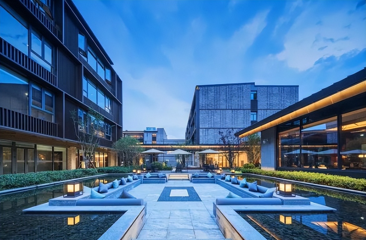 get?code=MDkwYTYwN2Q1MDM4NTJmNTZhNDI0ZmZjNmMyZTJhNzYsMTc3NTAyNzA4MDUxOA==