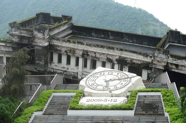 http://mp.cnfol.com/58835/article/1778493017-142415783