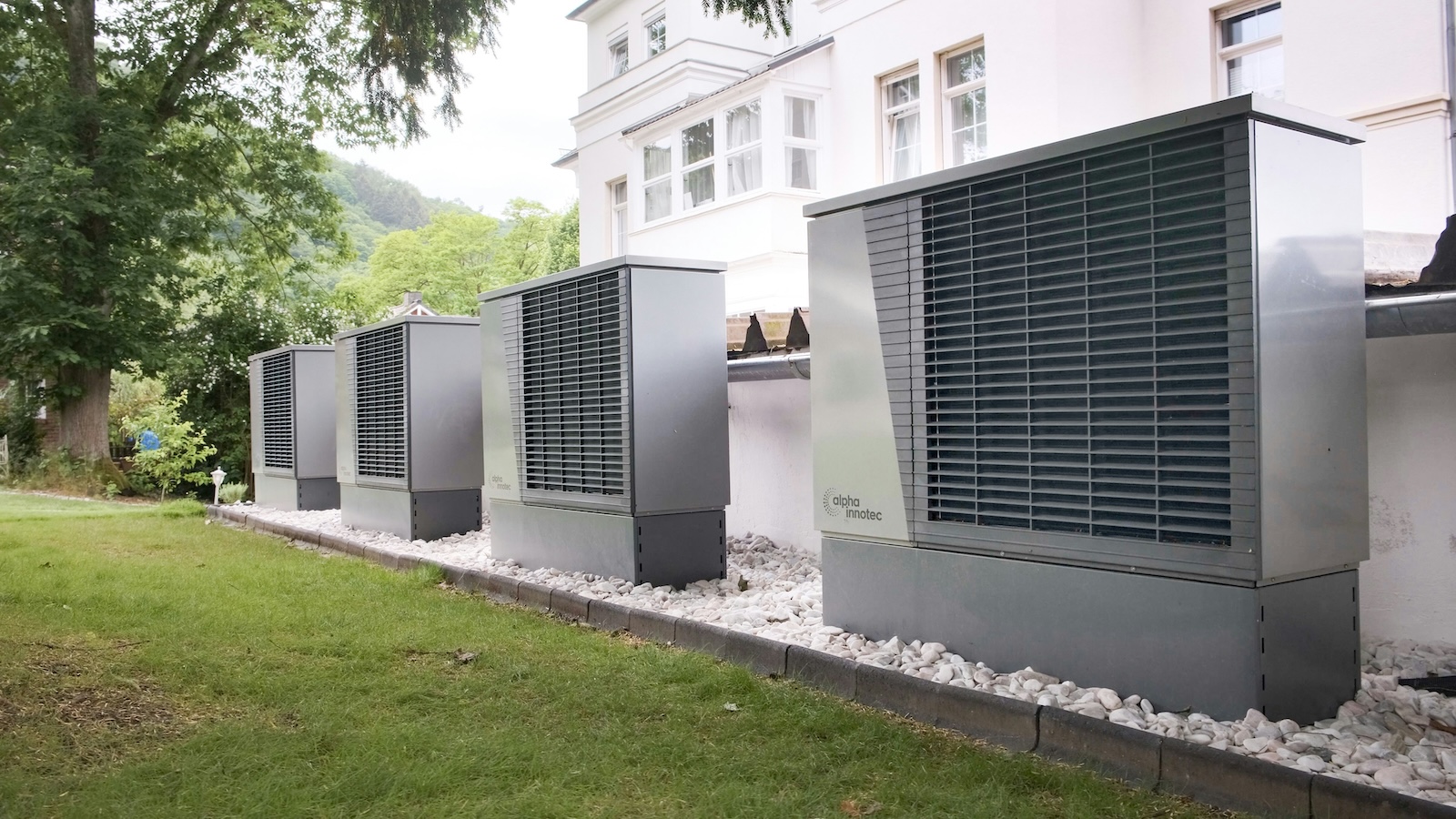 alpha-innotec-thIufsr8kwg-unsplash.jpg