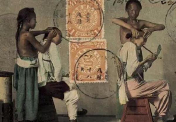 清朝时期男人的辫子那么长，一般多久清理一次，真的令人作呕？