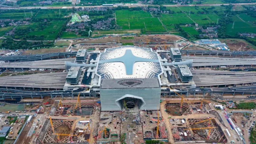 仅抵东站一天首月客运20万人次杭州西站数据平淡的背后