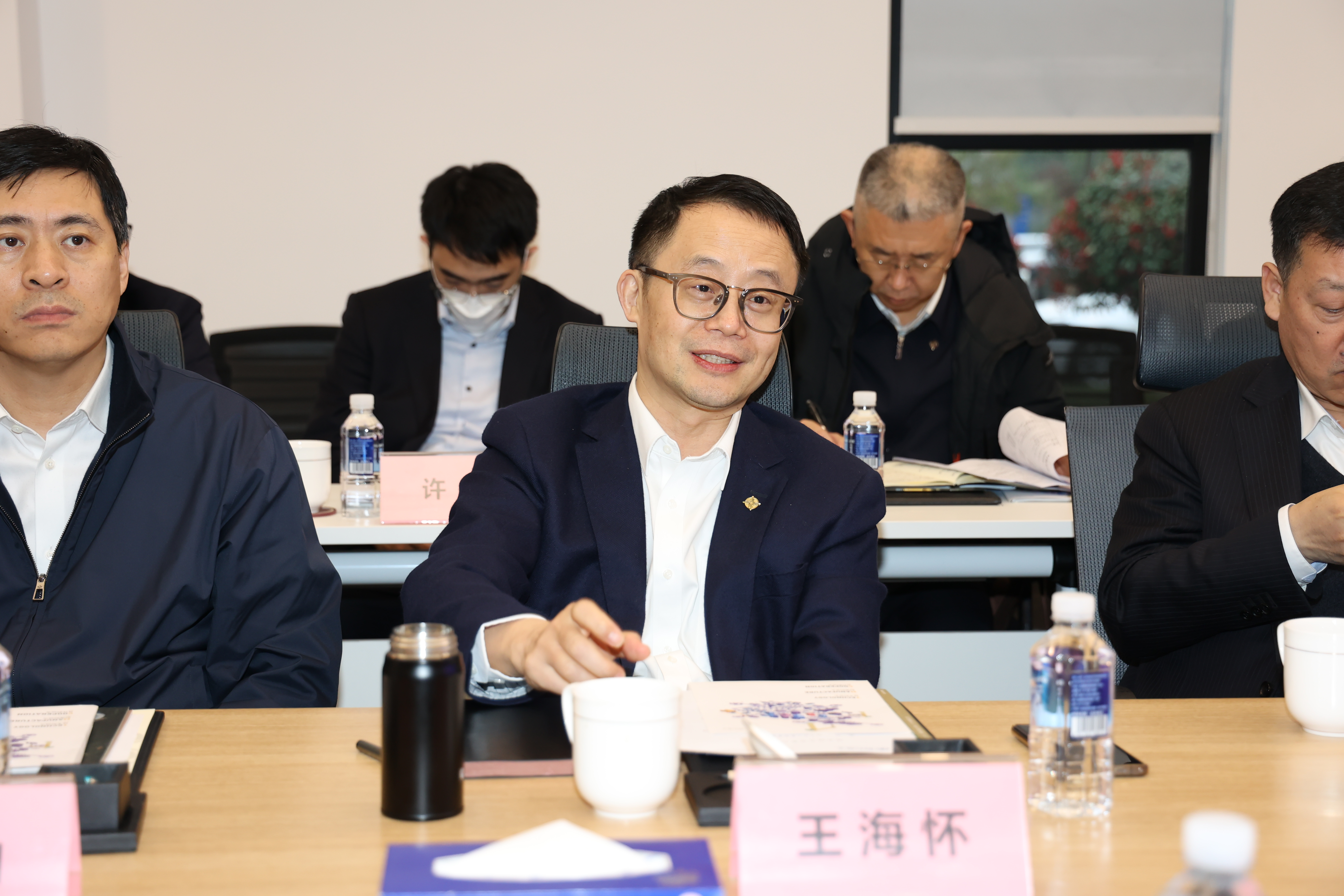中国交建党委副书记、总经理王海怀：用数字化全方位、全角度赋能产业全链条
