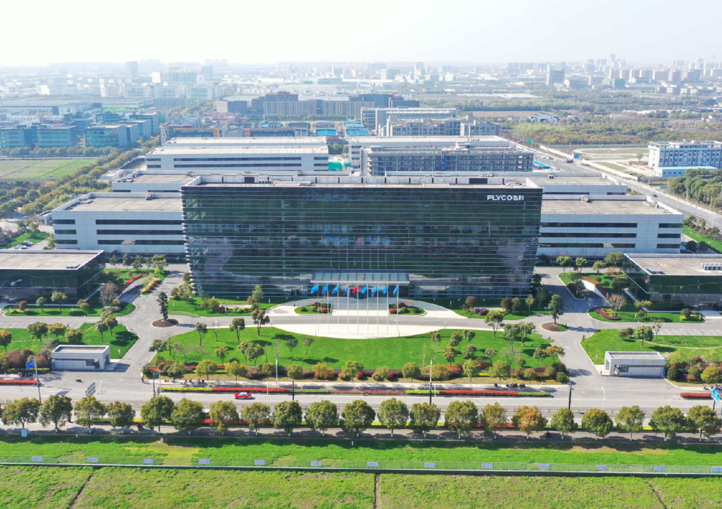 “国产剃须刀之王”飞科电器的难题：双品牌战略承压，下一个增长点在哪？