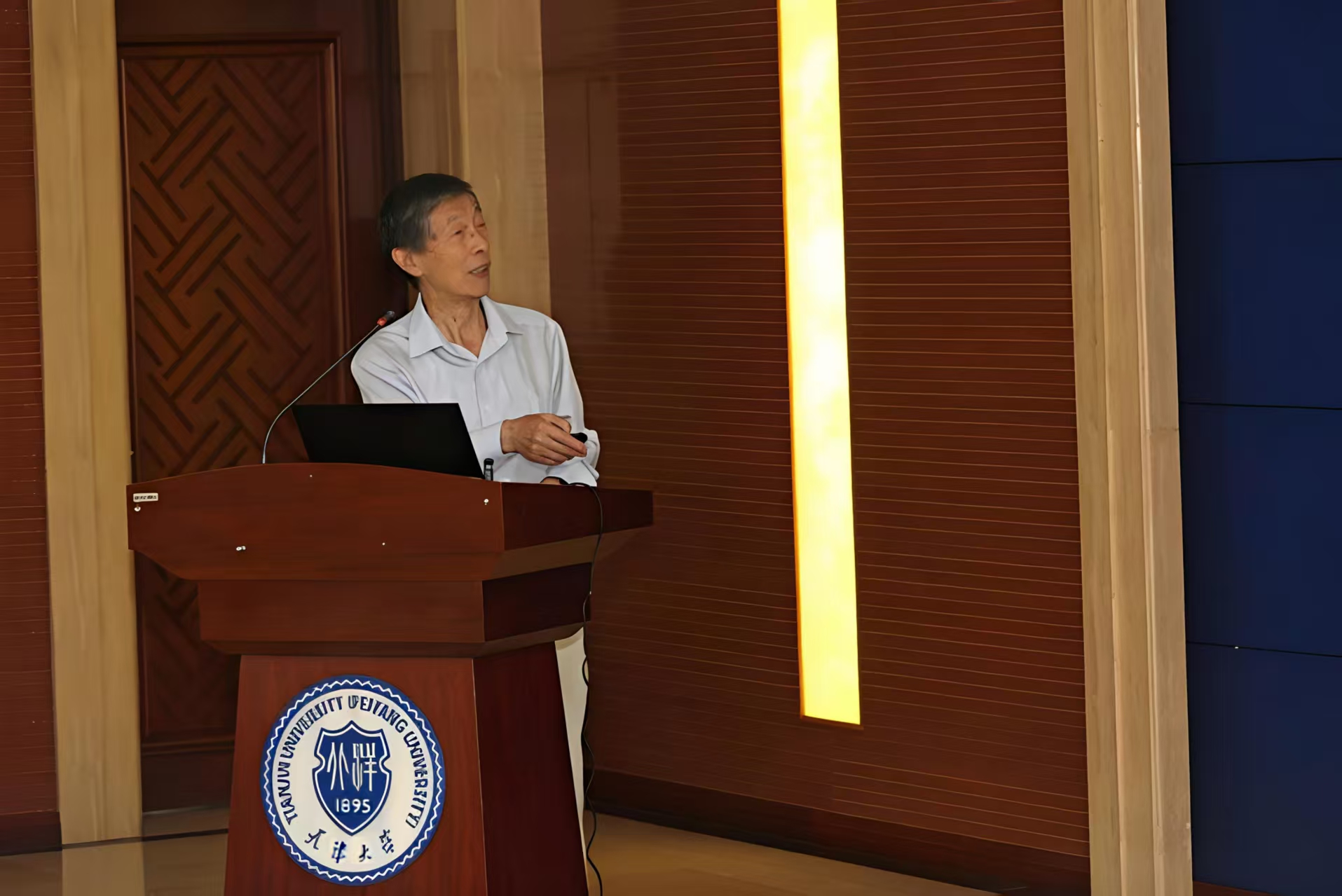 1765599783641541.jpg f4812ac43e762ee5d313ca7b6fce4487.jpg