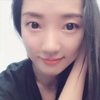 方妍秀