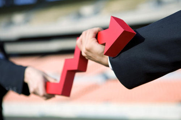 1609393997663611.jpg 艾司博讯:多多场景和多多搜索哪个更好.jpg