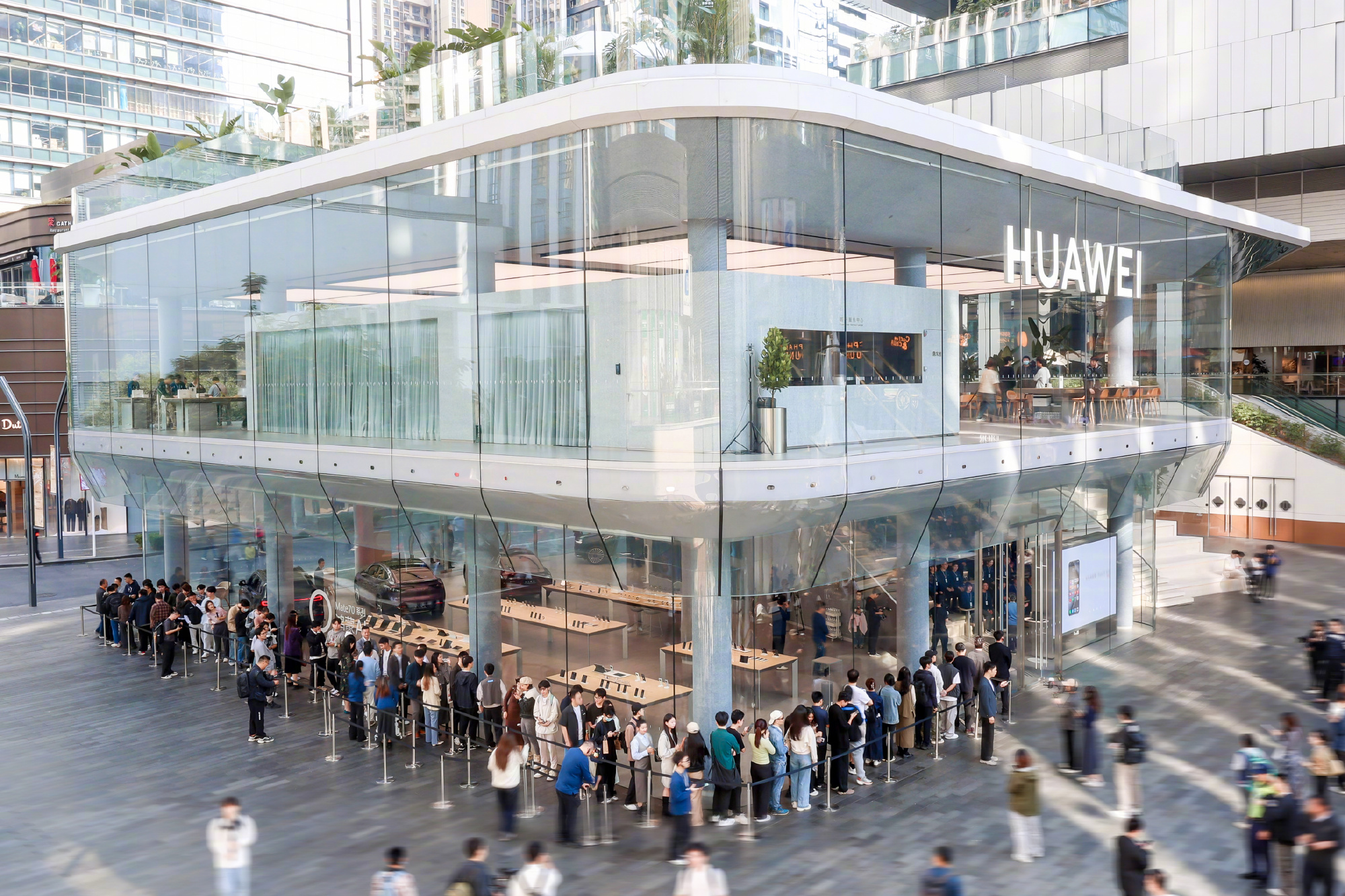 1737289971220610.jpg 华为公司202501.jpg