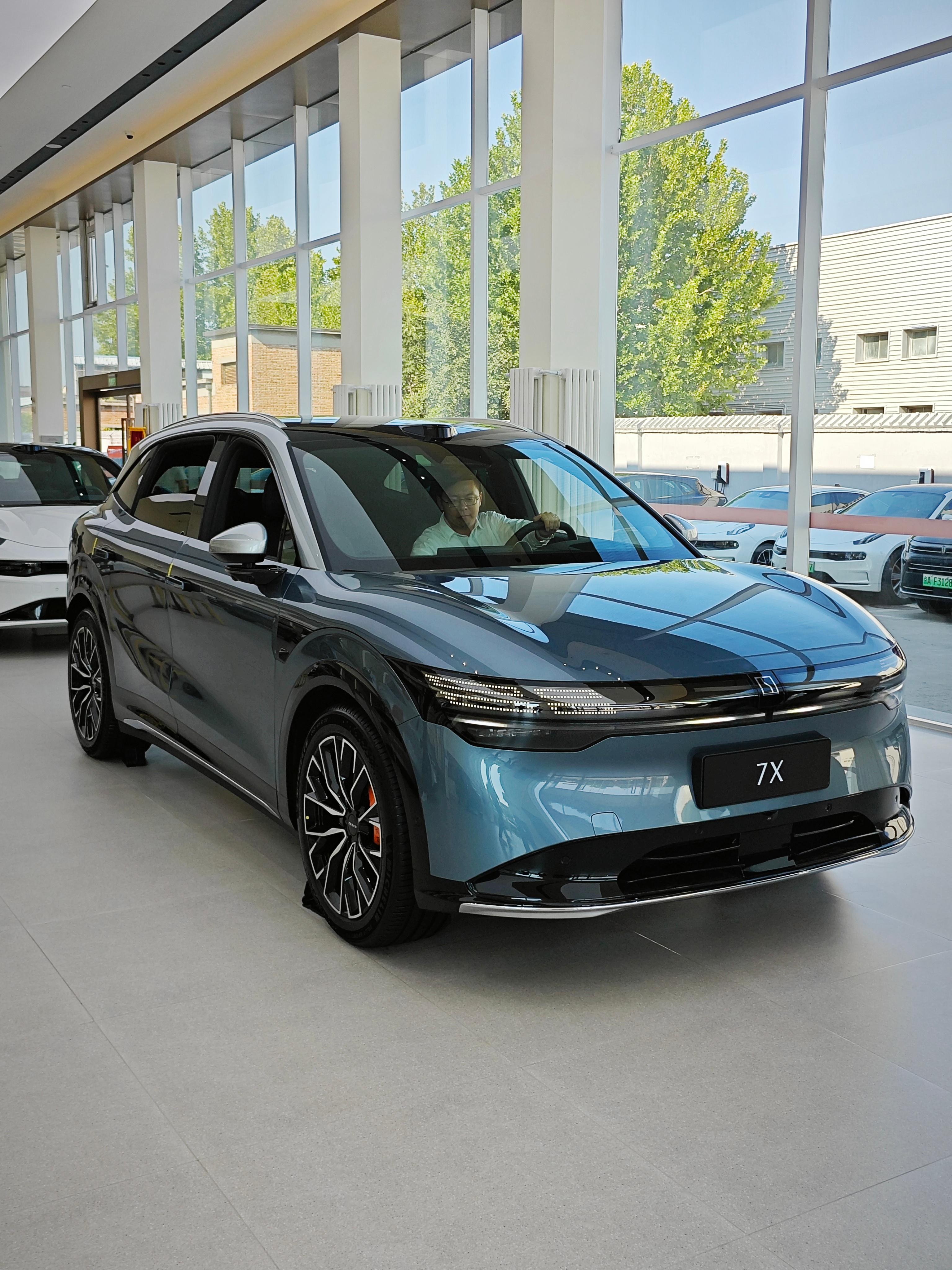 1742991462893516.jpg 9.jpg