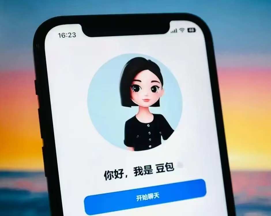 1765234516387650.jpg 豆包手机.jpg