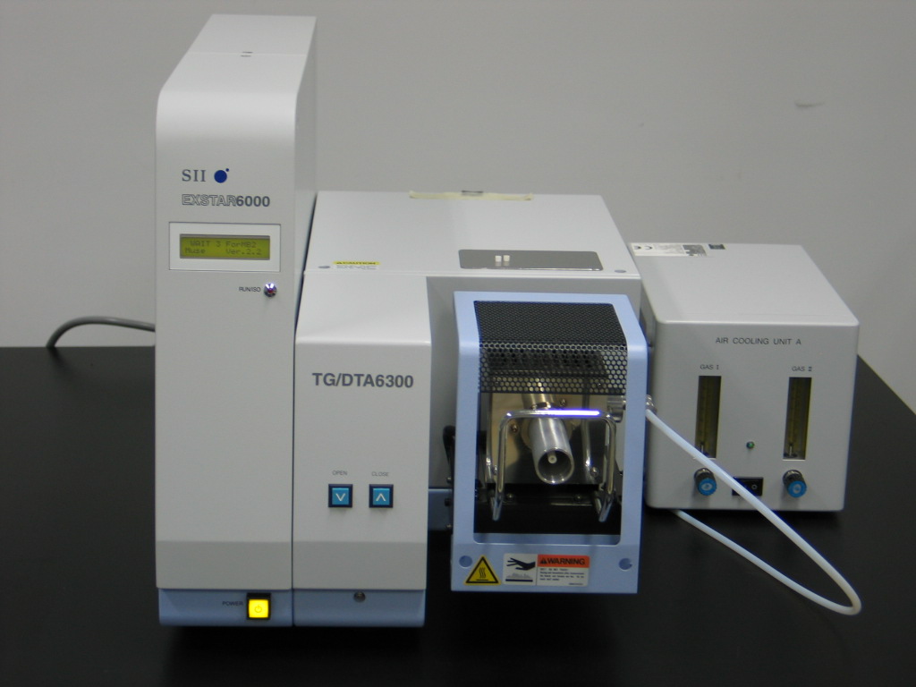 热重差热分析仪.jpg