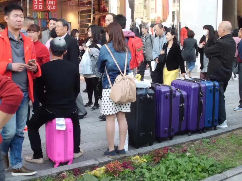 中国游客.png