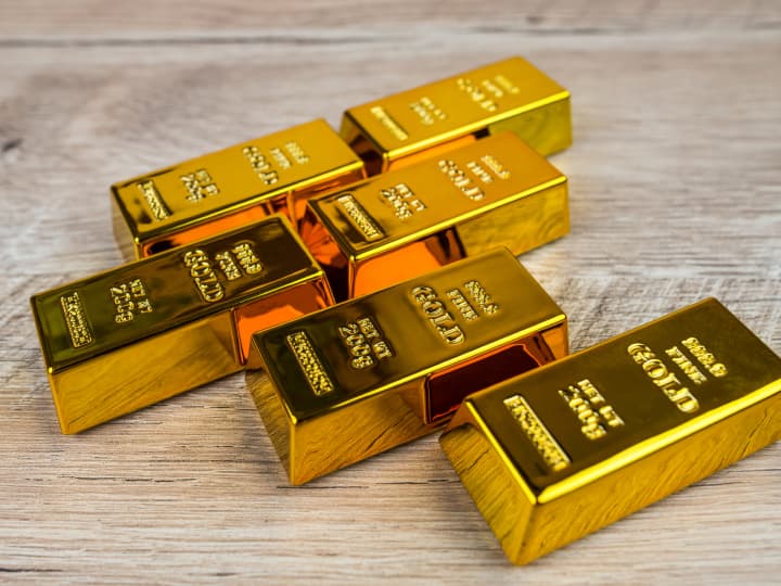 1781492657268657.jpg gold-bars-720x540.jpg