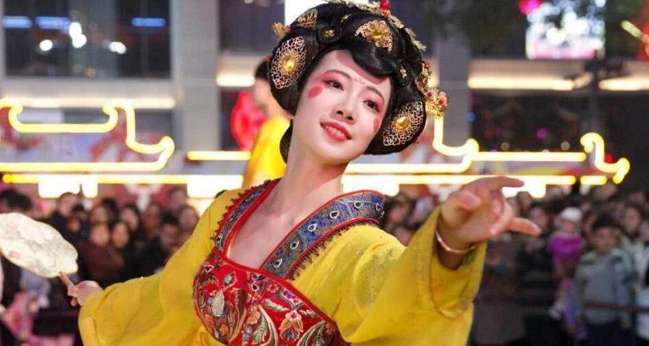 黄斌汉皮卡晨概念涨停收评