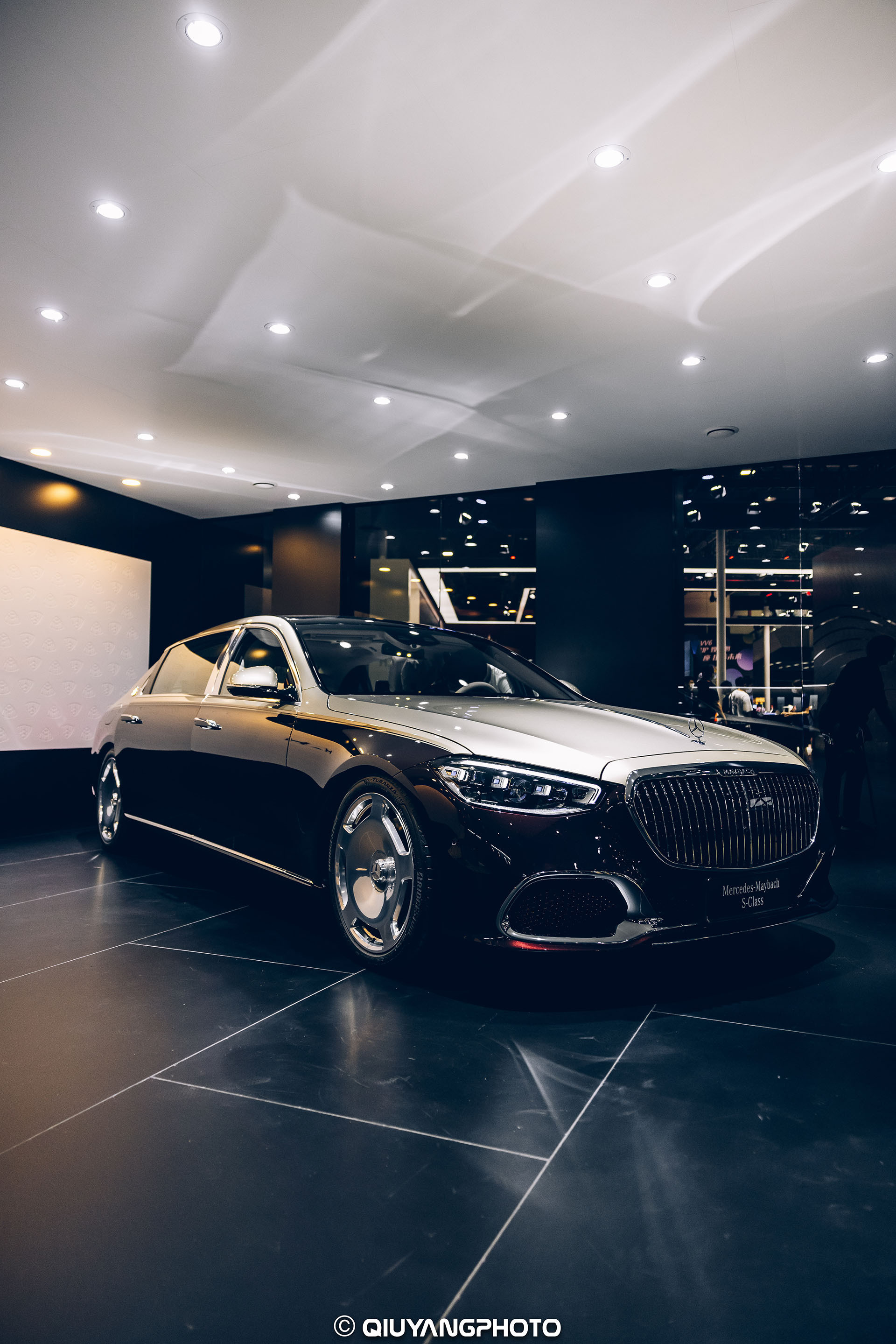 老款车型换装,细品迈巴赫s400改装新款外观,五座改四座