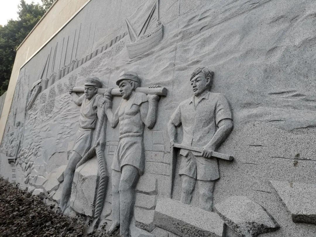 湖里学史增信有一种厦门人的骄傲和底气叫海堤精神