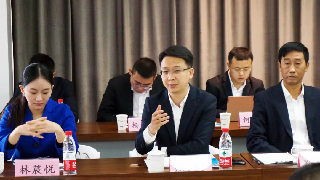 坚守传统工艺,拥抱前沿科学拥抱世界,郎酒品质研究院走进高校