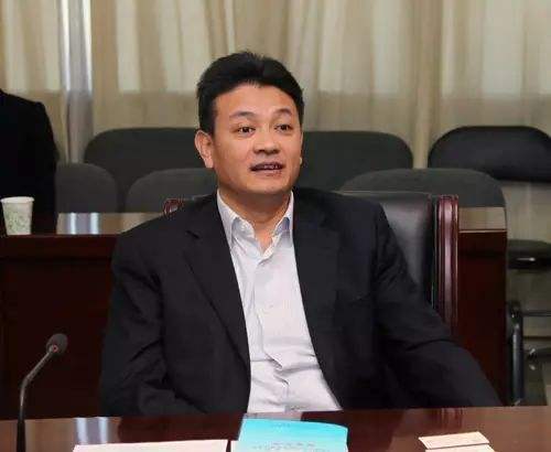 先后拿下三个超高层商务办公项目,分别为福州台江金融街(升龙汇金中心