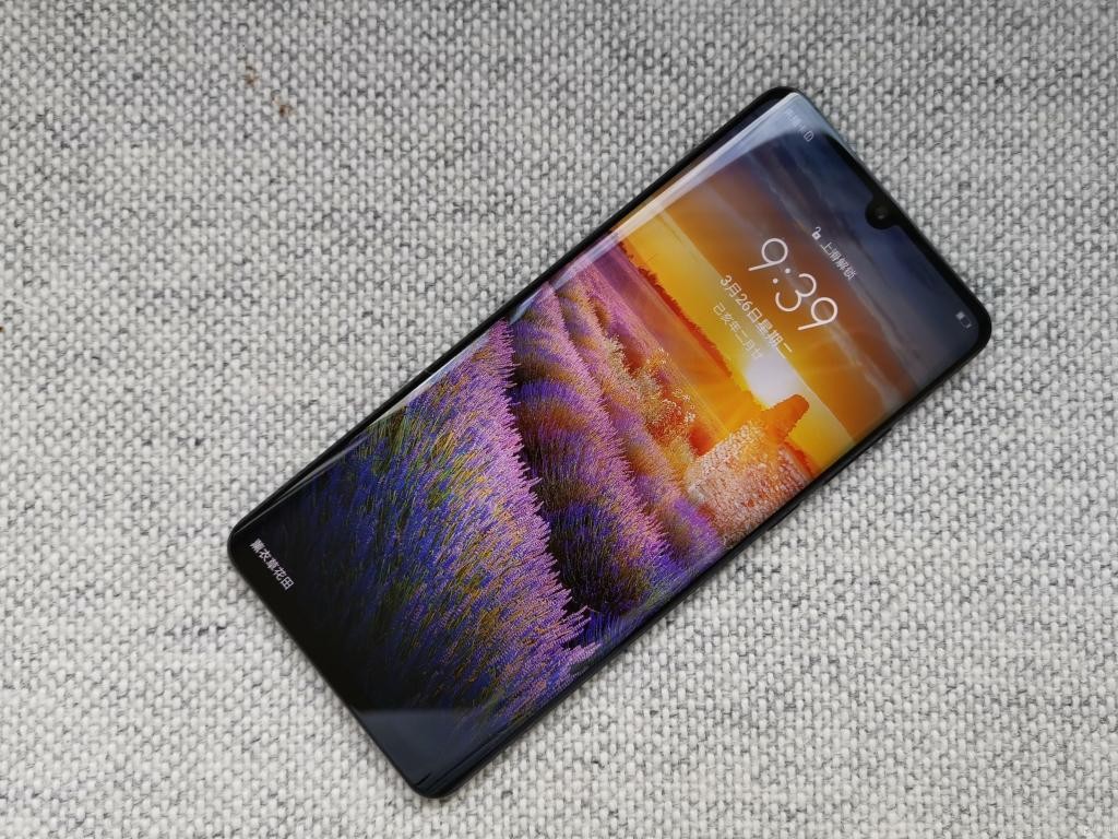 一臺三年前的華為p30pro,放2022年,相當於什麼價位的手機?