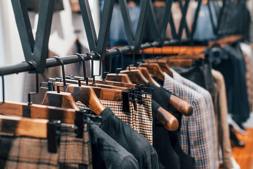 纺织服装为国民经济重要支柱,数字经济推动行业数智化转型