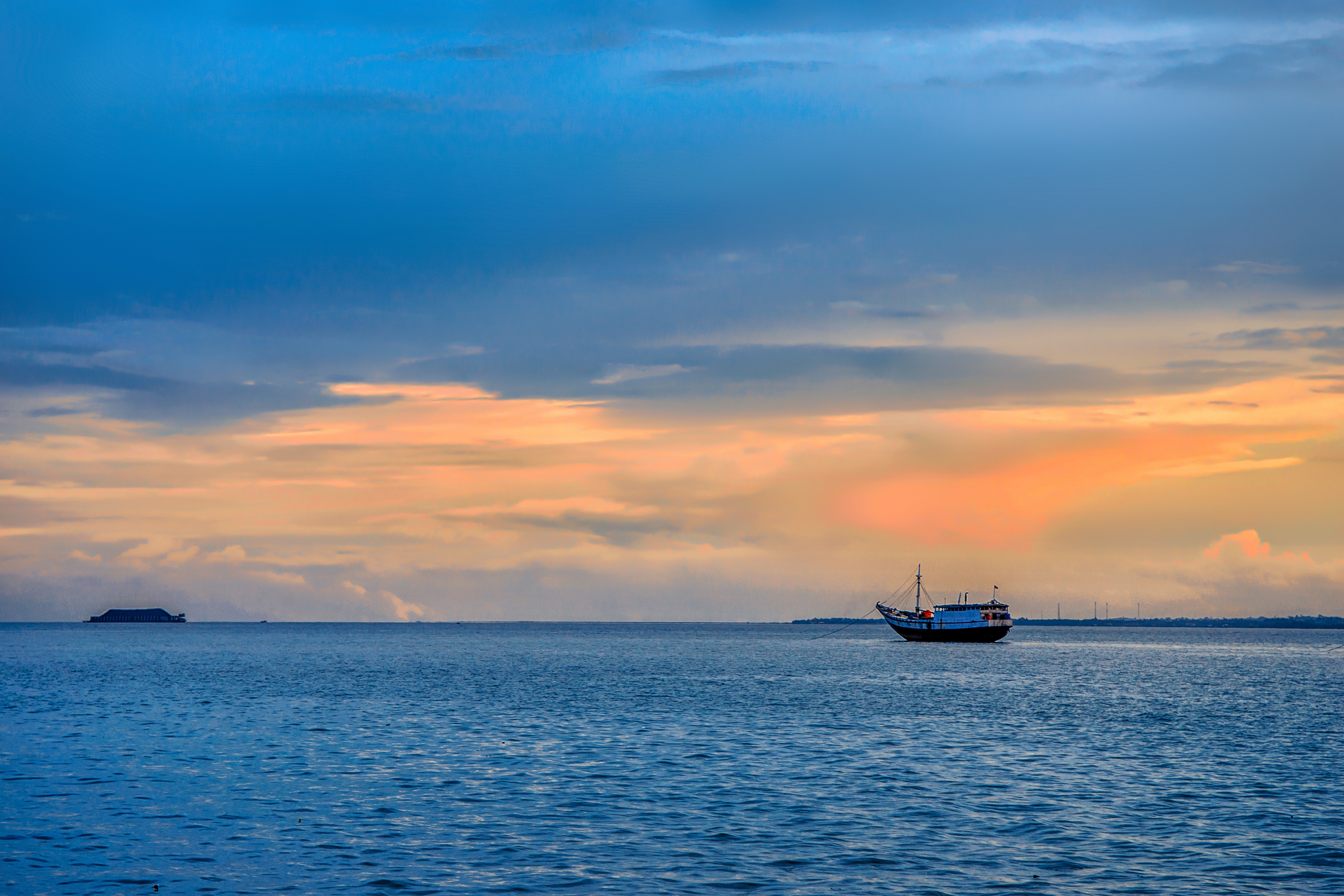 夕阳大海高清图片图片