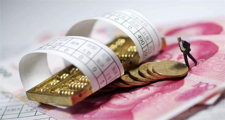 工资差距持续扩大2018年非私营单位比私营单位高32万元