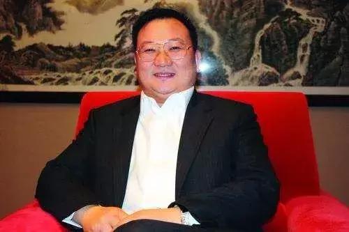 富盈集团董事长 刘学斌当然,刘学斌并非天生就是地产商.