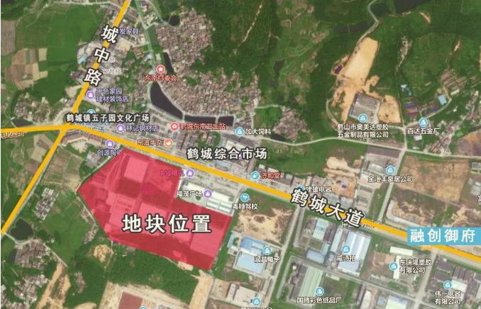 地块位于鹤山市鹤城镇鹤城大道9号,出让面积为约157939㎡(约236