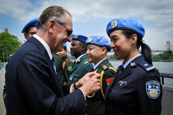中国蓝盔联合国维和行动的关键力量