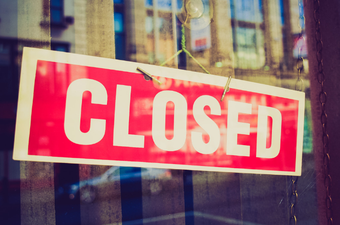 美国零售业出现关店潮!近1万家门店倒闭,互联网电商冲击成主因