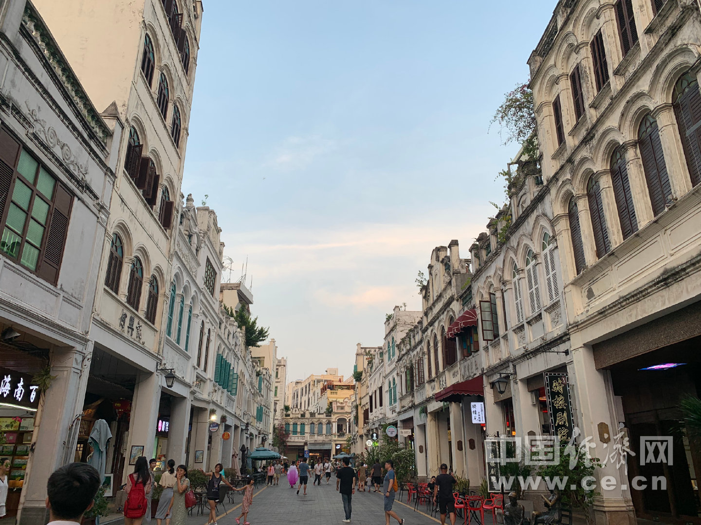 骑楼老街见证海口老城新区变迁