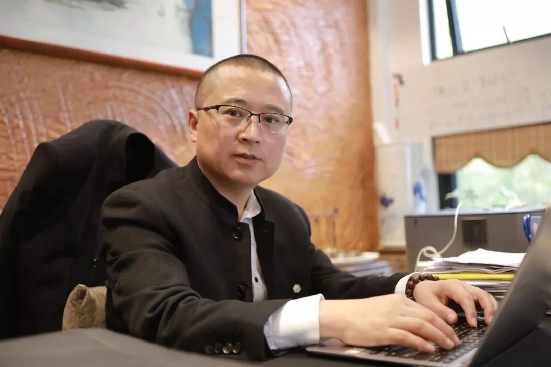 德必集团创始人及董事长贾波