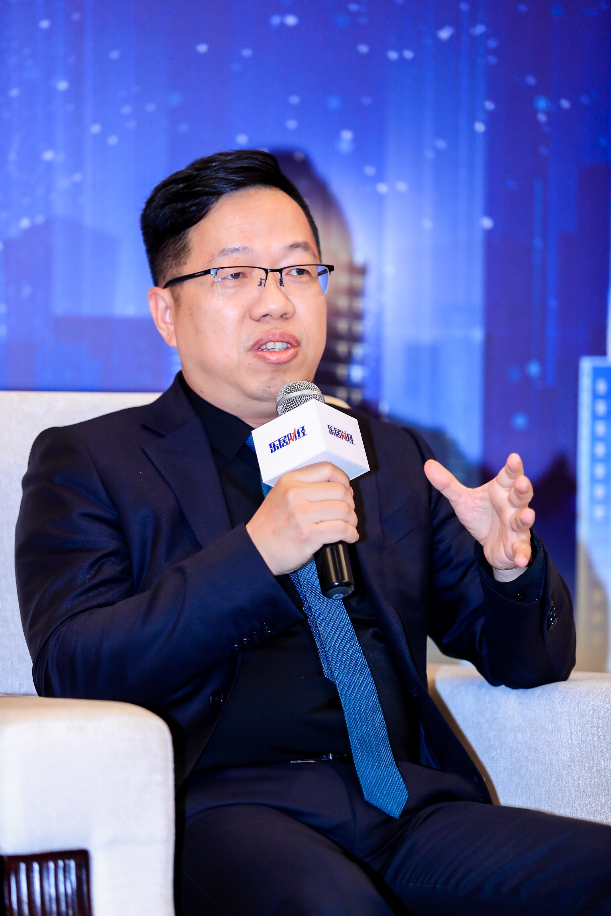 金辉集团黄俊泉:标准化只是基础,产品需不断迭代满足客户需求