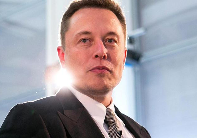 威马汽车创始人沈晖也表示,某些车企虽然发布了续航1000公里的电动车