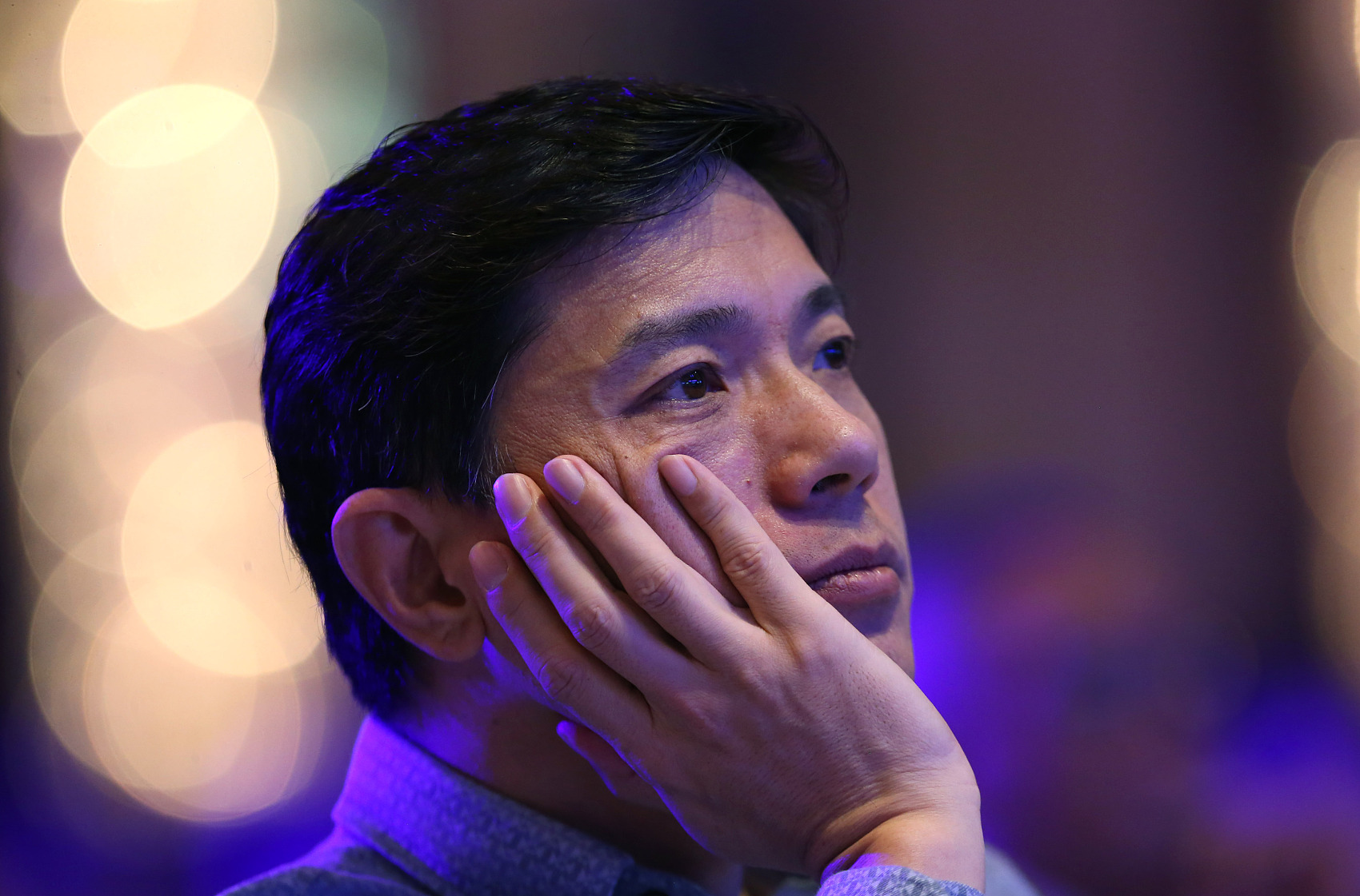 未成年网民达175亿百度董事长李彦宏呼吁开设网络安全教育课程