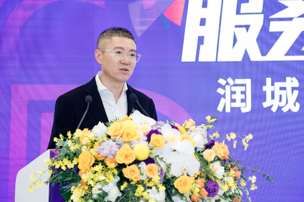 6969华润置地党委委员,高级副总裁,润城新产业董事长孔小凯在活动