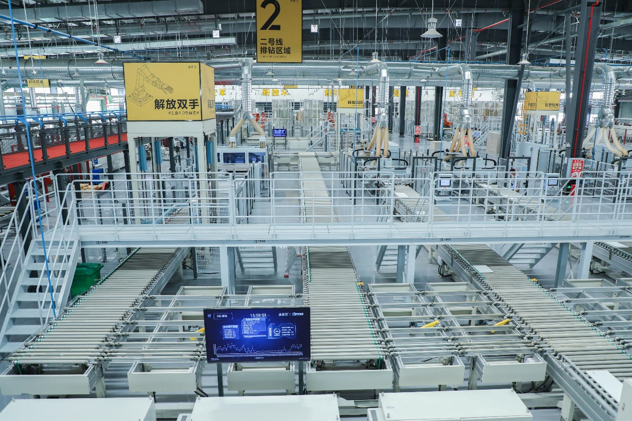 索菲亚打造的定居家居行业亚洲首条柔性生产线