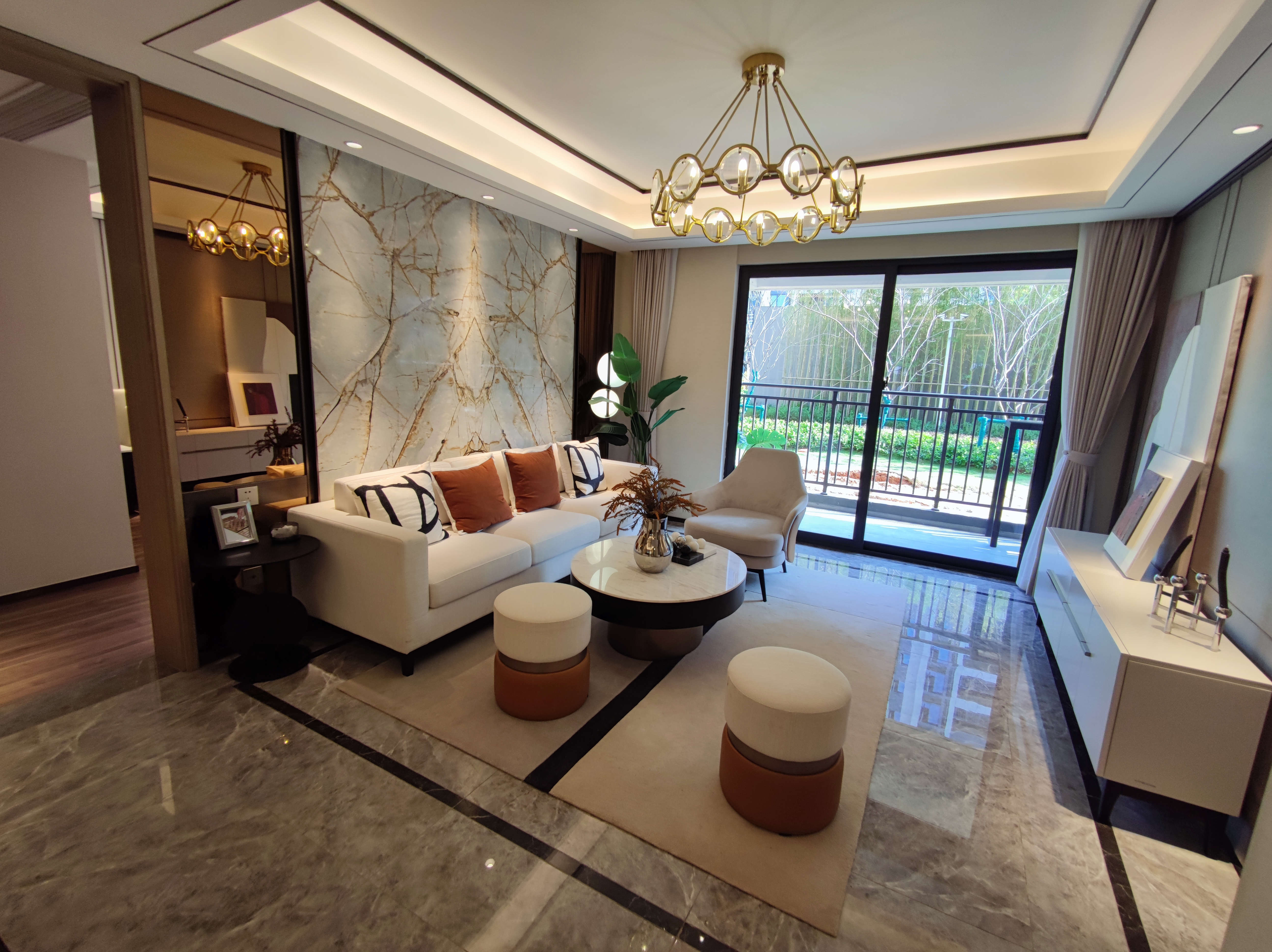 金辉优步星樾128㎡爆款洋房 改善生活首选_中金在线财经号