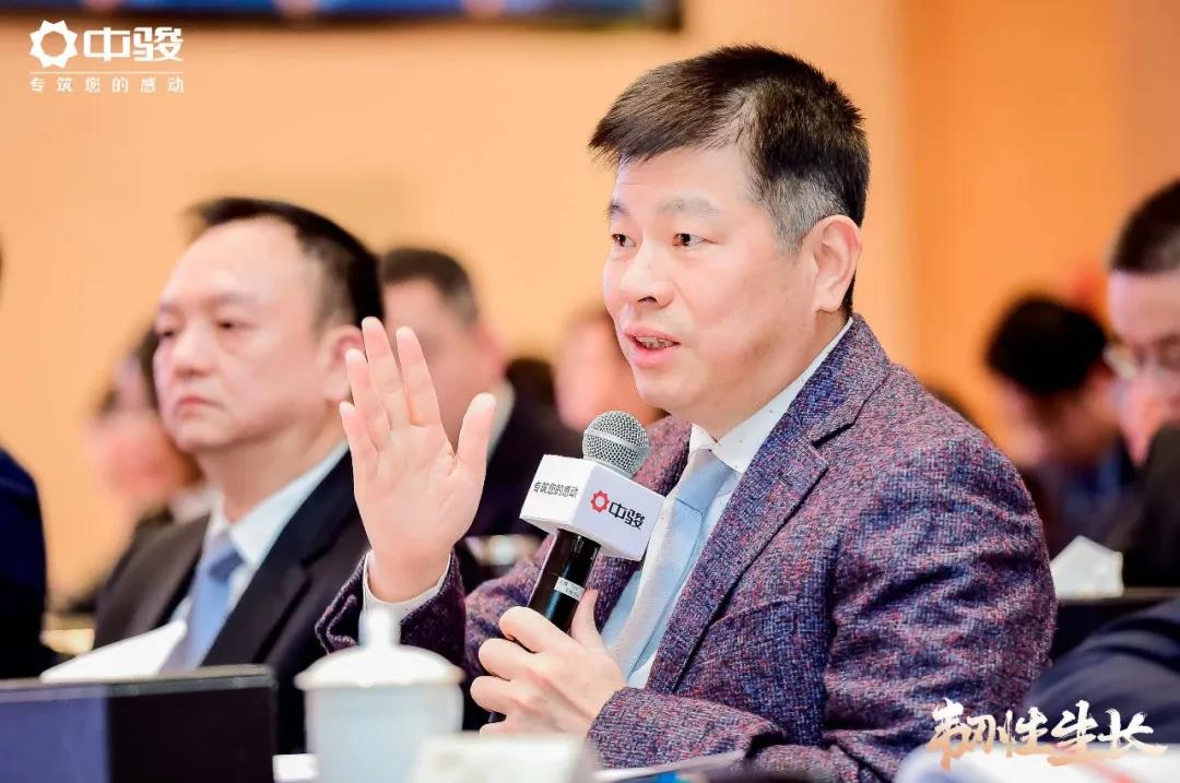 中骏黄朝阳房企将回归一二线城市纯住宅竞争有增无减