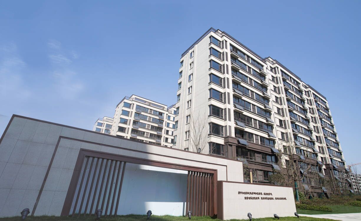 文一地产在稳健大时代做低调的优等生