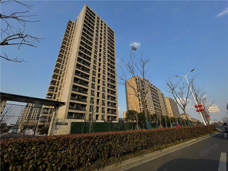 紧邻6号线森兰国际社区纯新盘森兰名苑正在认购中