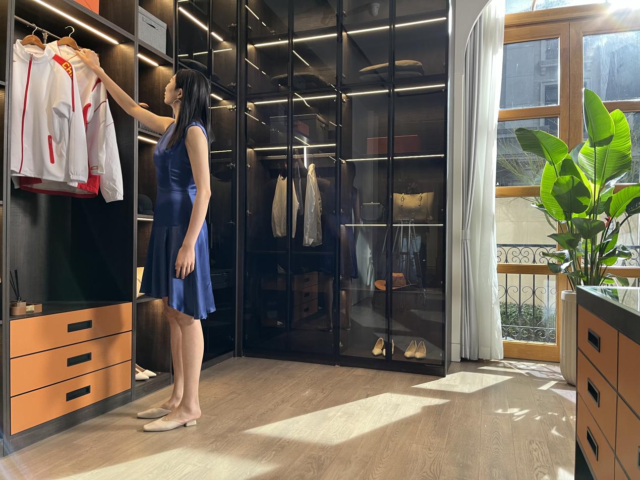 官宣|圣象携手女排世界冠军袁心玥,跑出品牌高质量发展"加速度"