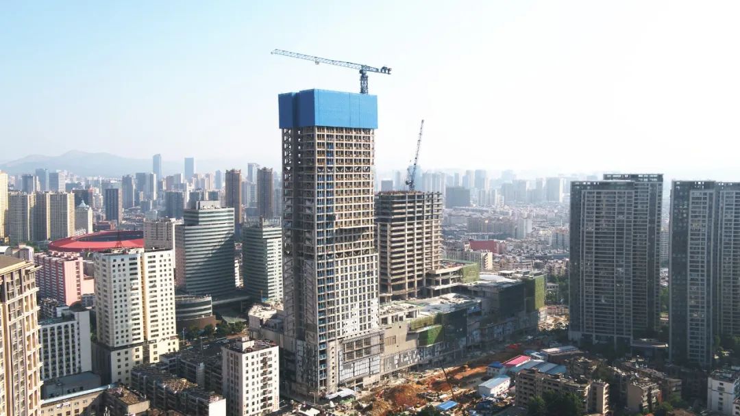 昆明华润万象城公寓封顶 万象城开业在即